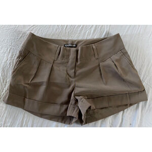 Express Pleated / Cuffed Microfiber Bermuda Shorts Women's Size 2 EUC!